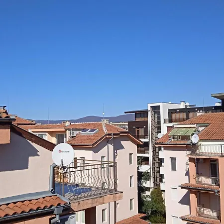 Casa Brava 2 *